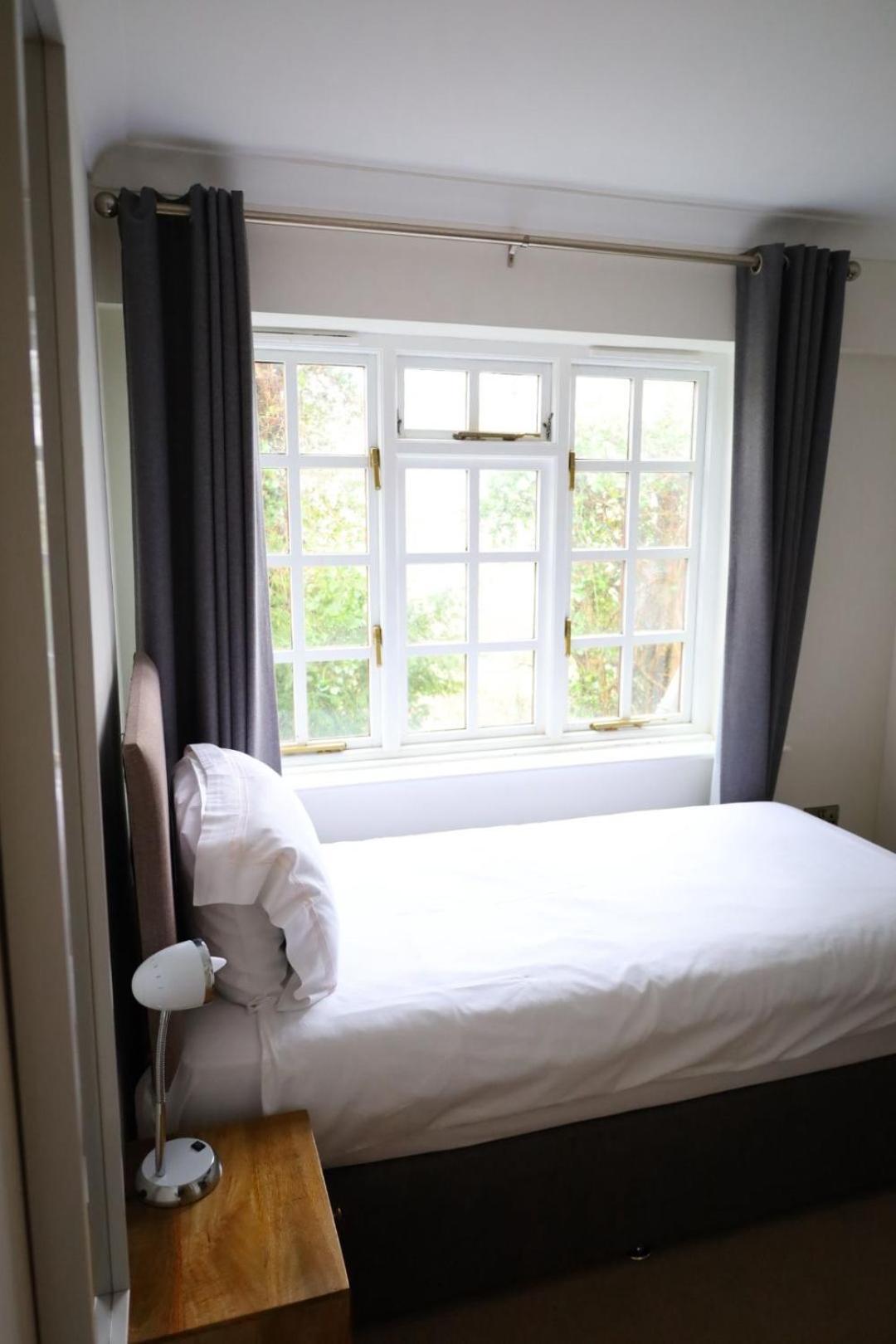 The Eagle House Hotel Launceston Exteriér fotografie